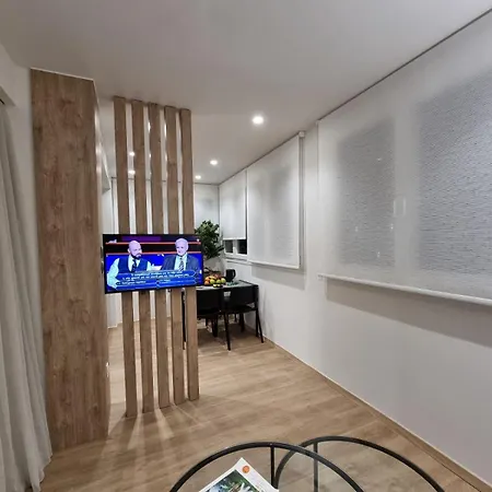 Central Suite *