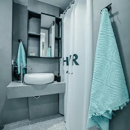 Central Suite